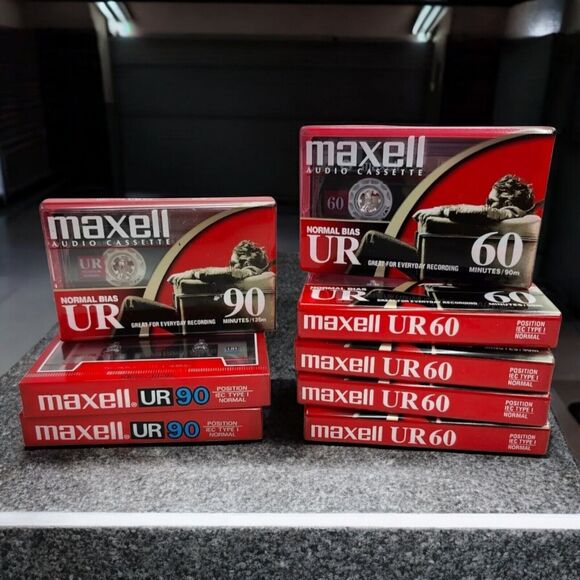 Bundle of 8 Maxell 3 UR-90 and 5 UR-60 Normal Bias Cassette Tapes IEC Type 1 New - Picture 1 of 7
